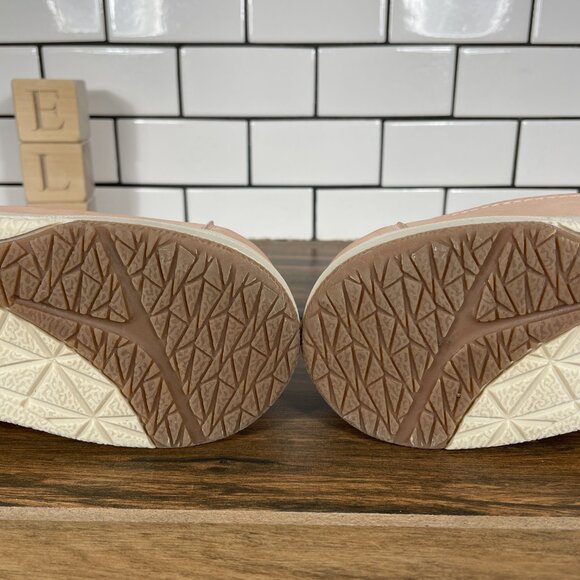 Earth Origins Elin Womens Size 8 Wide Shoes Dusty Pink Leather Casual Slip On - Picture 9 of 13